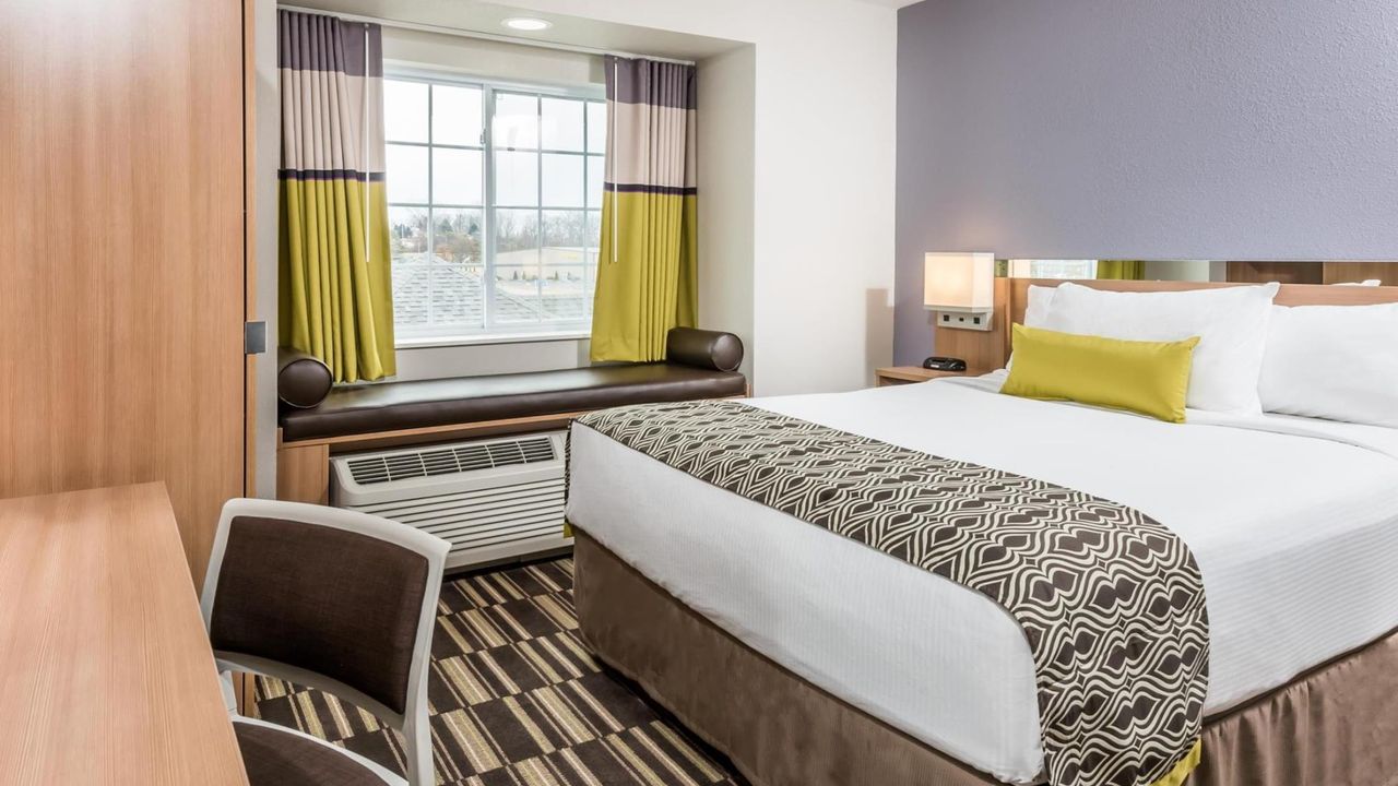 Microtel Inn & Suites by Wyndham Beaver Falls