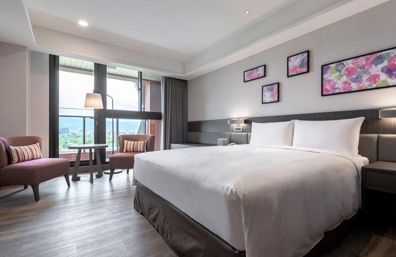 Lakeshore Hotel Yilan