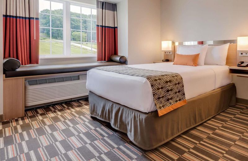 Microtel Inn & Suites by Wyndham Clarion