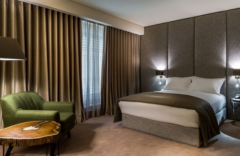 4615 Hotel