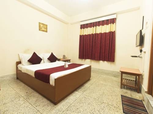 OYO 13521 Sudhriti Hotel