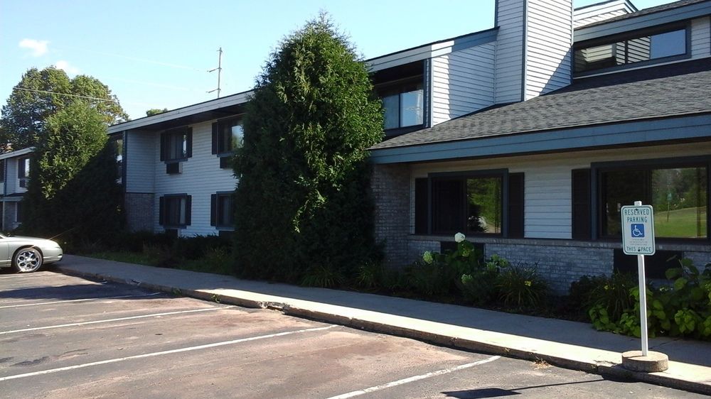 Ladysmith Motel and Suites
