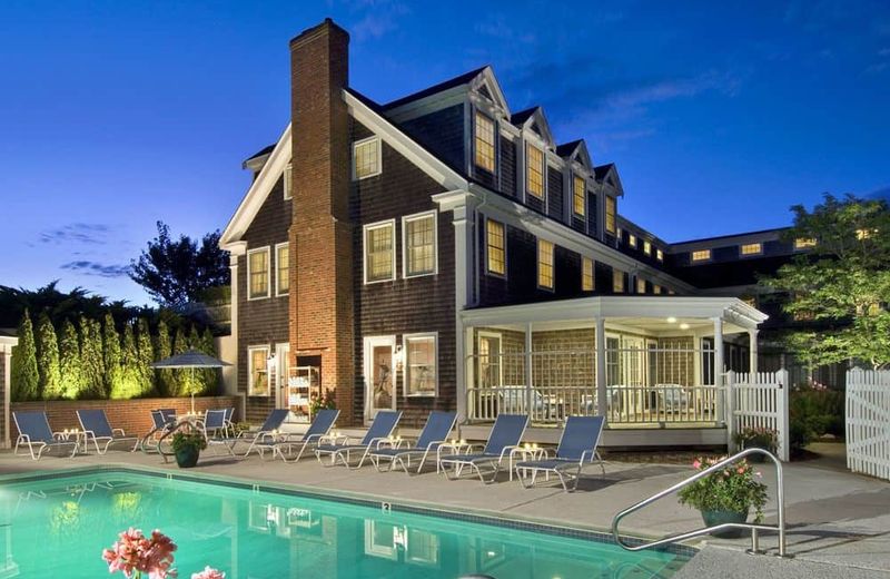 Chatham Wayside Inn