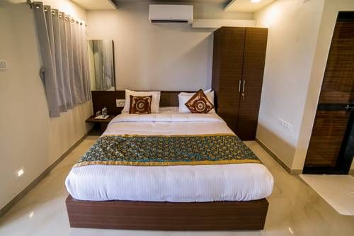 Saanvi Resort,Bhavnagar