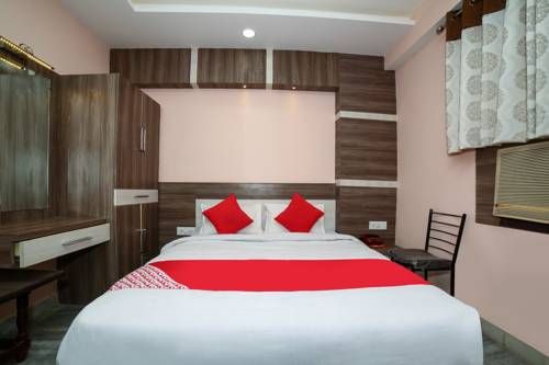 OYO 15512 Hotel Shivay