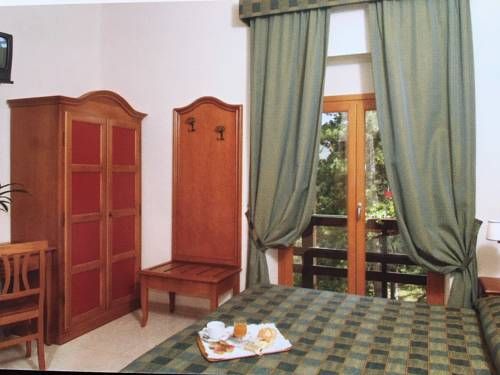 Cristall Hotel