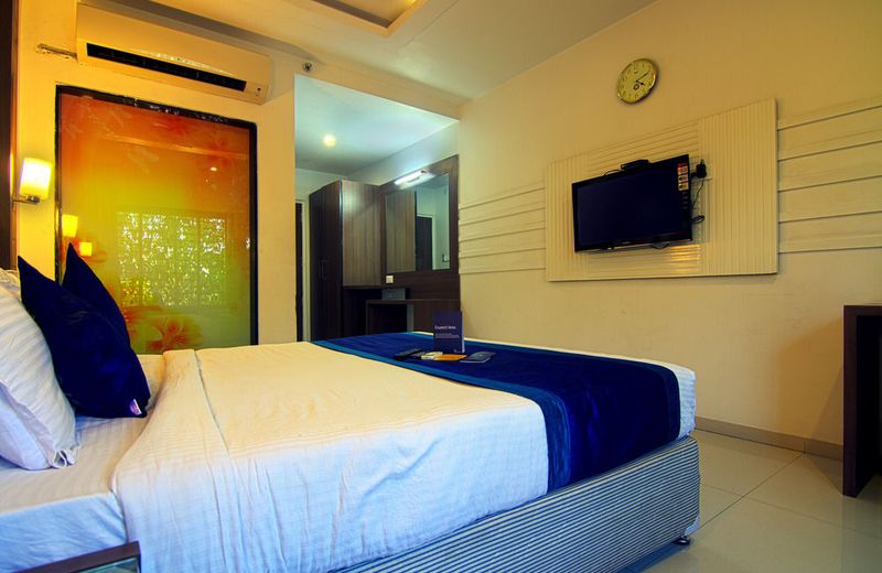 OYO Rooms Jubilee Hills Check Post