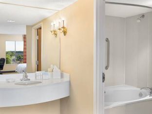 Hotel Image 6