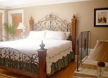 River Lily Inn Bed and Breakfast