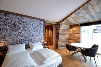 Hotel Piccolo Tibet