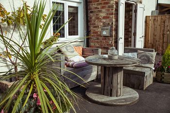 Outdoor Pictures 21