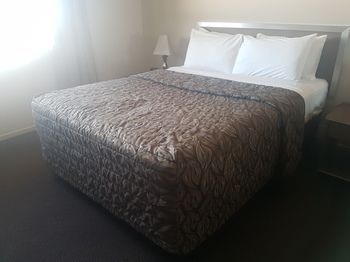 Johnson Road Motel