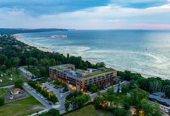 Outdoor Pictures 24