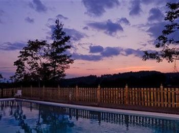 Outdoor Pictures 21