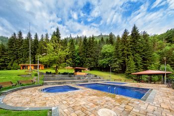 Outdoor Pictures 21