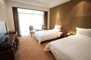 Sanshui Lubao Hot Spring Resort