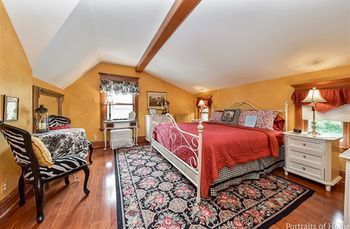 Harrison House Bed & Breakfast