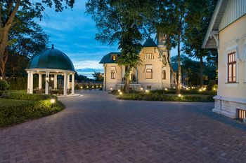 Outdoor Pictures 24