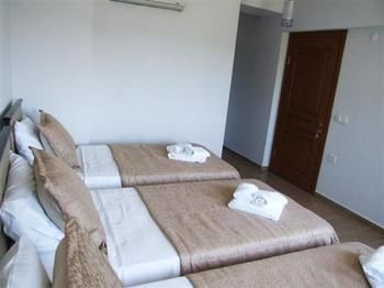 Bozcaada Iris Hotel