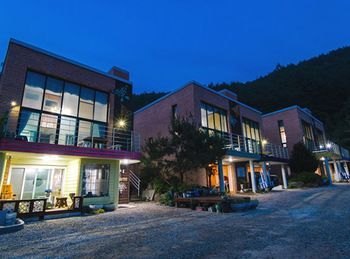 Peongcang Sunny Junny Pension