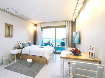 Yeosu N Pension