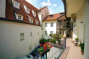 Outdoor Pictures 24