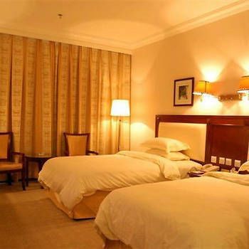 Yibin Grand Hotel
