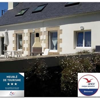 House With 3 Bedrooms in Paimpol, With Enclosed Garden and Wifi