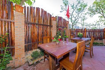 Outdoor Pictures 24