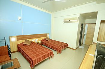The Pavillion Hotel