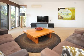 Sapphire Views Holiday Home
