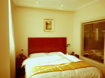GreenTree Inn JiangSu YanCheng XiangGang Road FuNing Passenger South Station Business Hotel