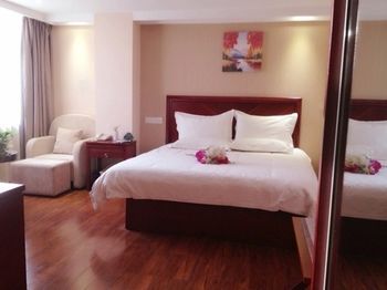 GreenTree Inn Anhui Chuzhou Wandong International Car City Express Hotel