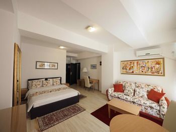 Bucur Accommodation