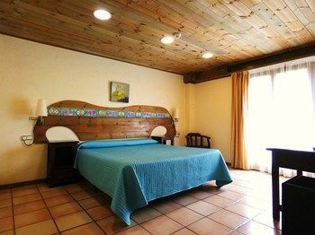 El Jou Hotel Restaurante