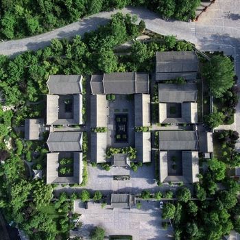 ZuoYouKe Qinling West Brigade Hotel
