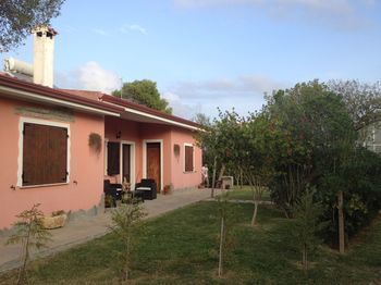 La Contea