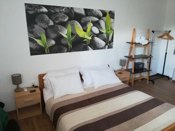 Nikyup Guest House