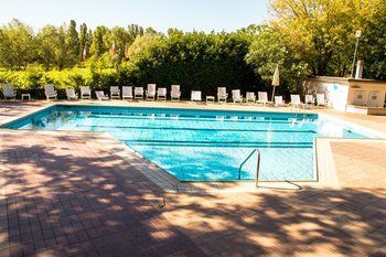 Outdoor Pictures 21