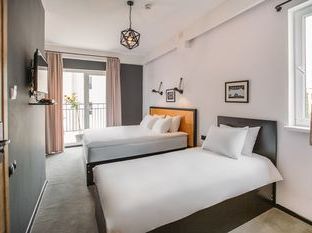 Hotel Image 2