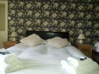 Red Lion Hotel