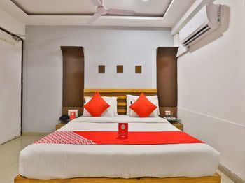 OYO 2252 Hotel Mukund