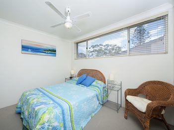 Casuarinas, Unit 5/33 Soldiers Point Road