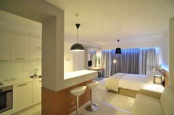 City Loft Hotel