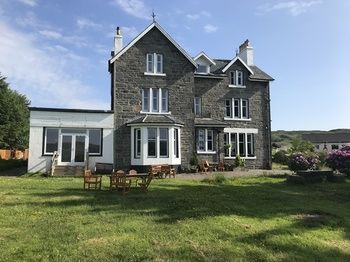 Loch Shiel Hotel