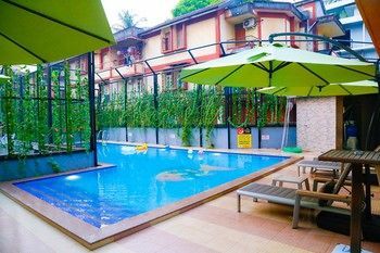 Outdoor Pictures 24