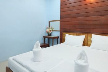 Huen Rewrabeing Guesthouse