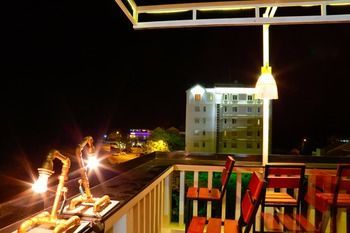 Outdoor Pictures 24