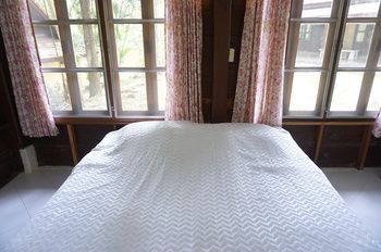 Donsak Orchid Resort