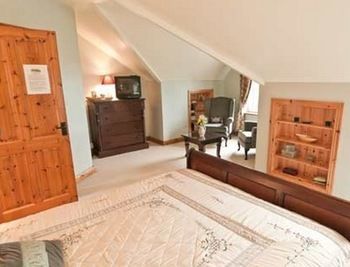 Ashbrook Lodge